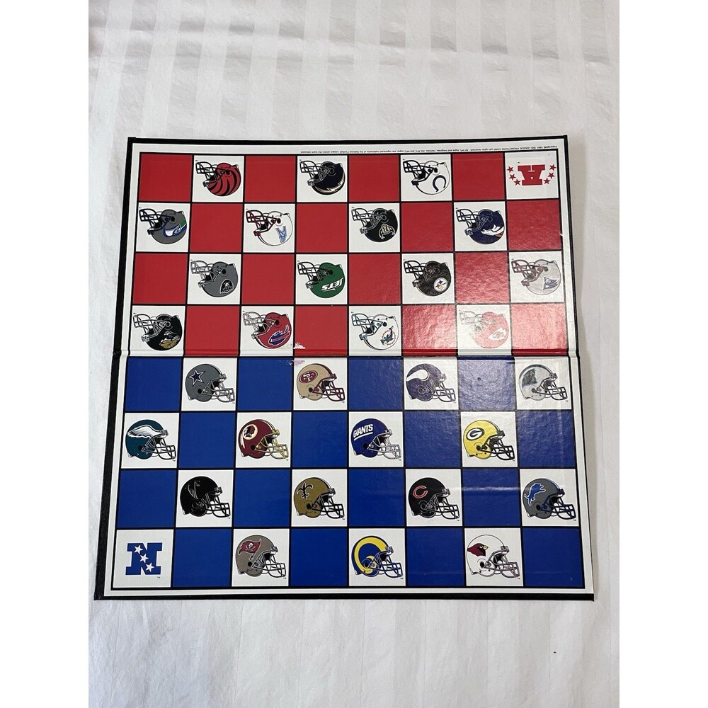 Vintage 1993 Team NFL Checkers Game Replacement Board Only Big League Promotions